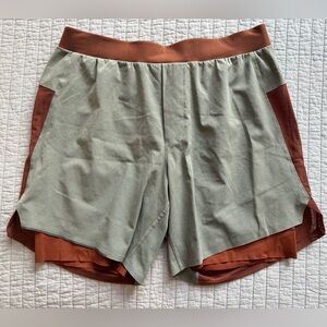 Lululemon Steady and Fast Men’s shorts. Size L.